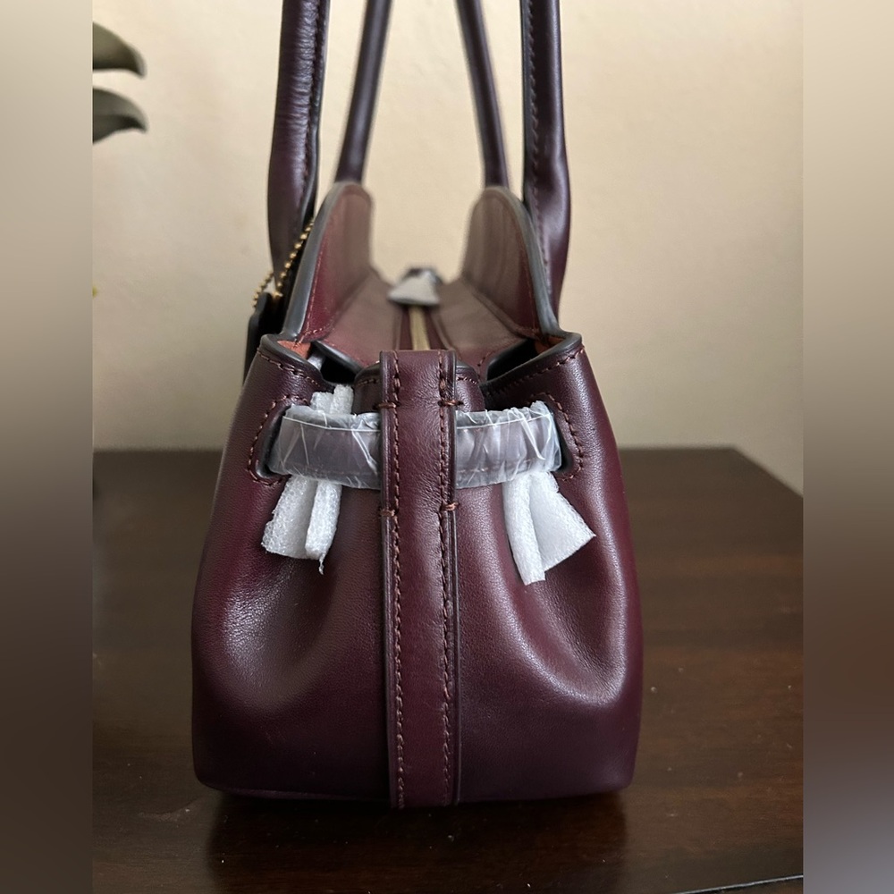 Coach Empire 34 in Merlot - Picture 5 of 12